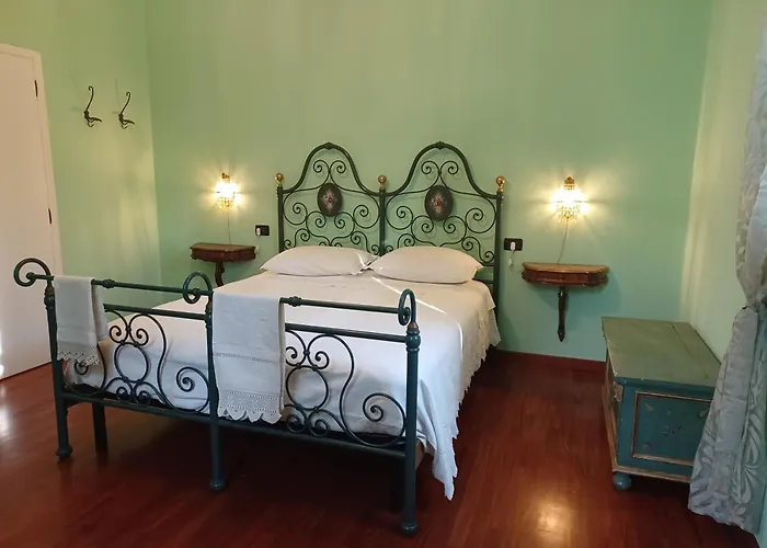 Pitrén Bed & Breakfast 3*